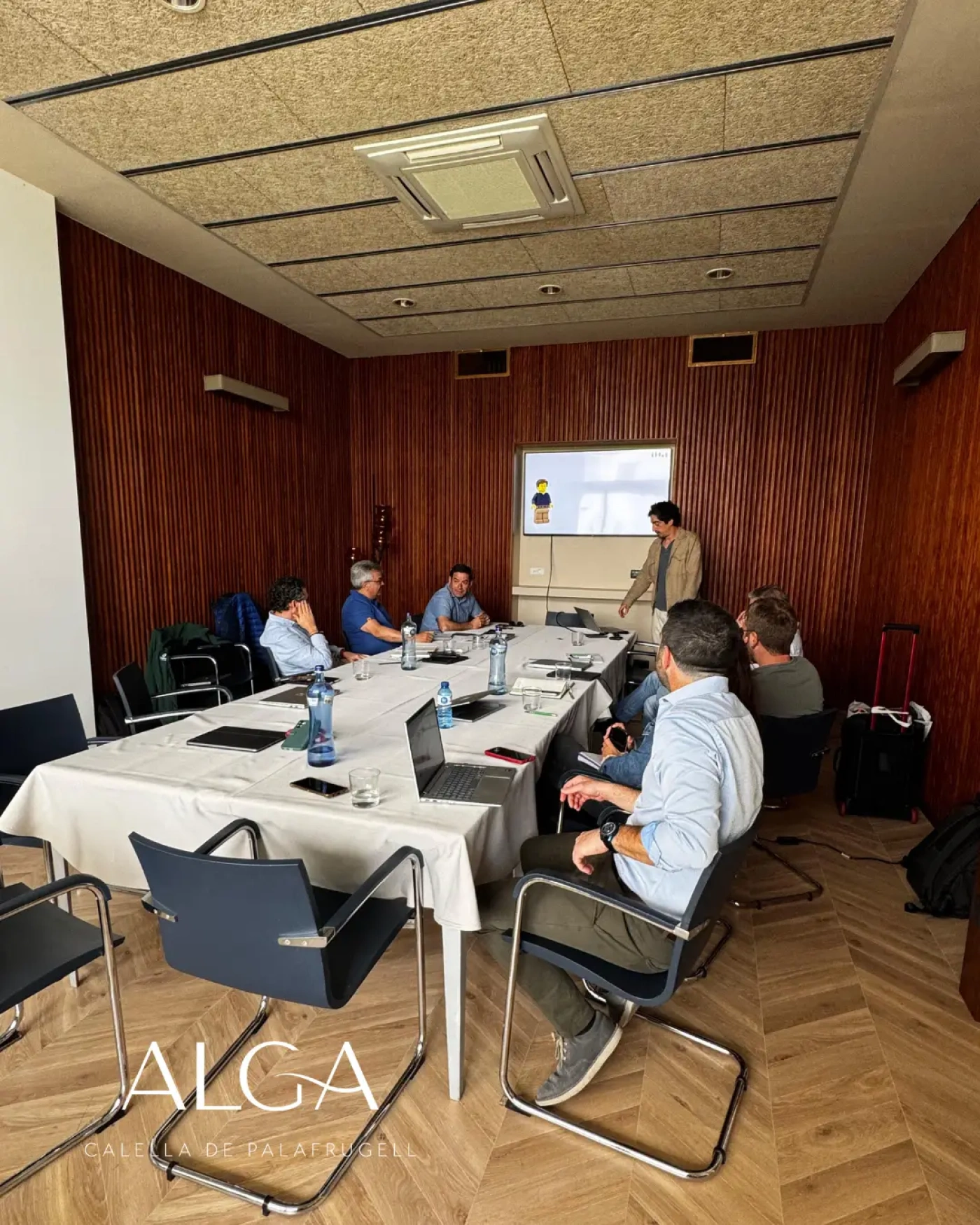 L’equip internacional de l’empresa ECUPHAR escull l’Hotel Alga per a una trobada de feina