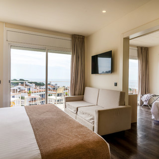 Premium Room Sea View - premium-vm-2023-web-habitacion.jpg